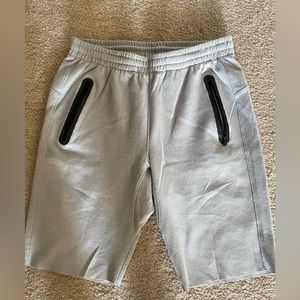 Old Navy knit fabric Shorts, size M